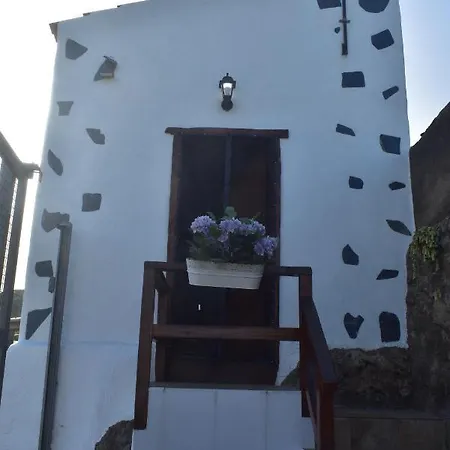 Casa Rustica Charco Del Viento *